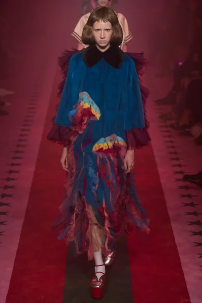 Look 62